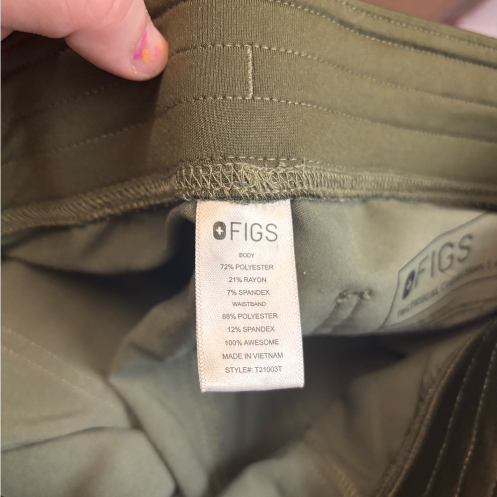 FIGS Livingston Basic Scrub Pants in Moss Colour size XS - Picture 6 of 7